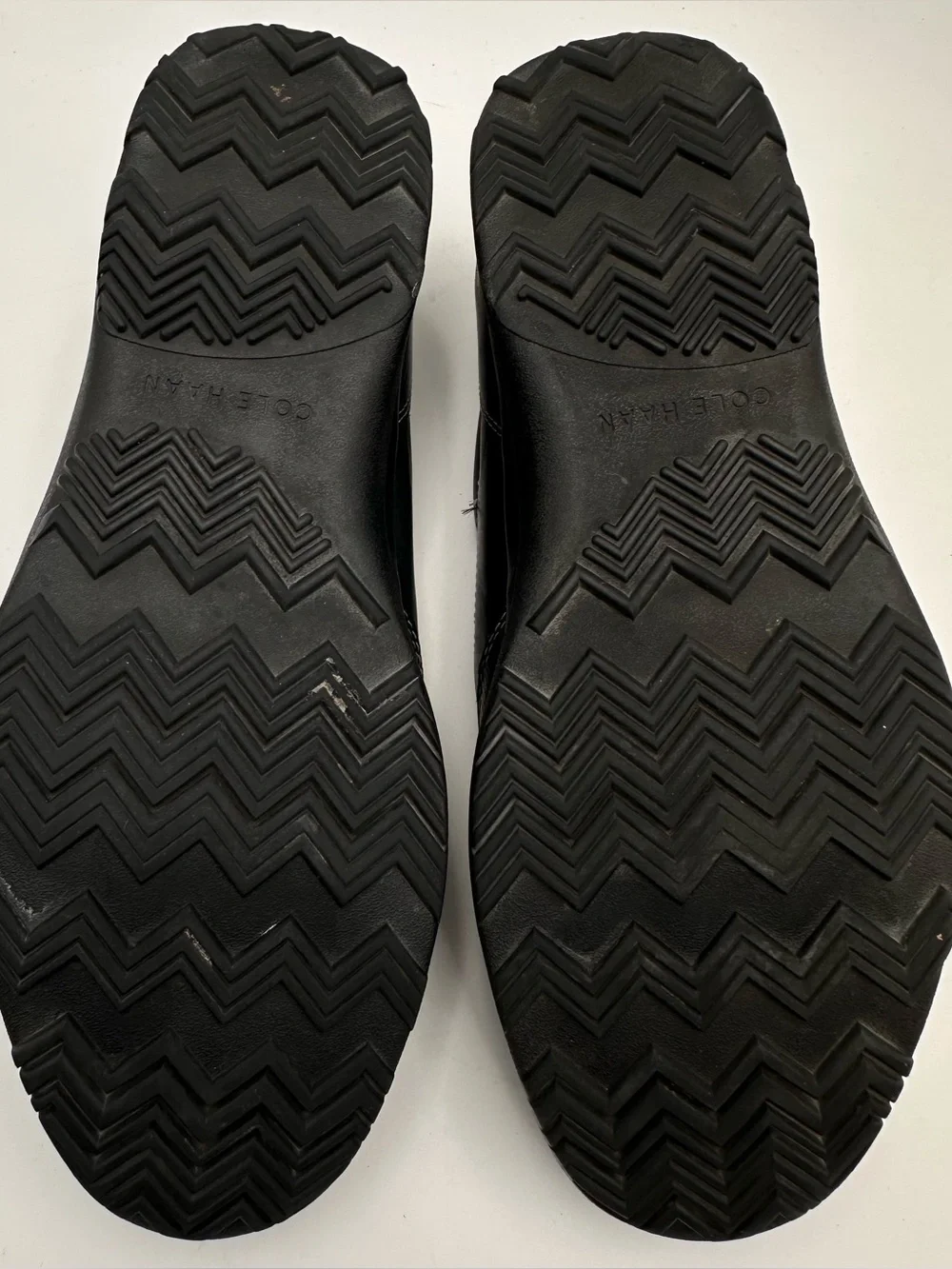 COLE HAAN HUGHES GRAND OS VENETIAN LOAFERS MENS SZ 10 BLACK COMFORT MOC SHOES